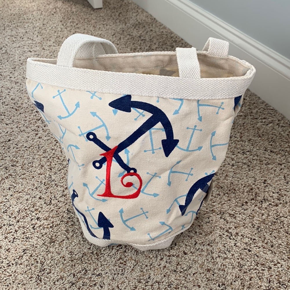 Ecoaccents canvas tote bag (“L” embroidery)